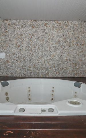 Apartamento para alugar com 80m², 2 quartos e 1 vagaÁrea comum - Hidromassagem