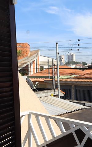 Casa à venda com 132m², 3 quartos e 4 vagasVaranda - suíte