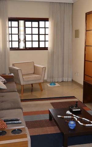 Casa à venda com 132m², 3 quartos e 4 vagasSala