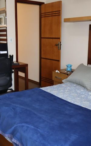 Casa à venda com 132m², 3 quartos e 4 vagasSuíte