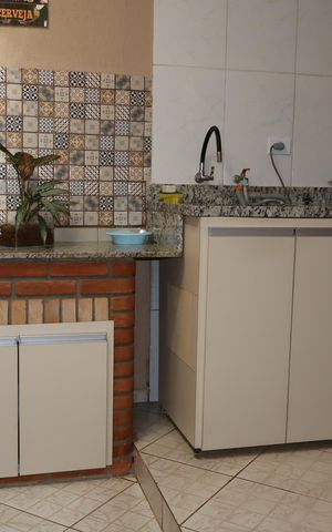 Casa à venda com 132m², 3 quartos e 4 vagasGourmet e área de serviço