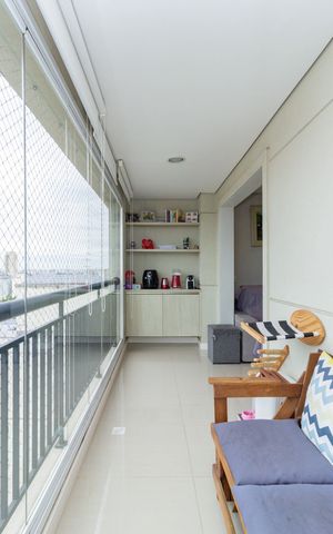 Apartamento à venda com 120m², 3 quartos e 2 vagasVaranda