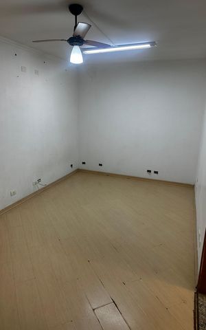 Casa para alugar com 40m², 1 quarto e 1 vaga Casa para alugar com 40m², 1 quarto e 1 vagaQuarto