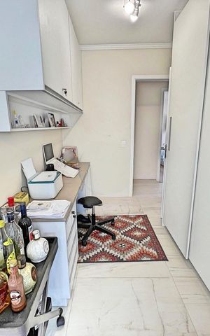 Apartamento à venda com 92m², 3 quartos e 2 vagas Apartamento à venda com 92m², 3 quartos e 2 vagasCozinha