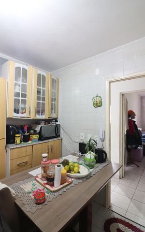 Apartamento à venda com 56m², 2 quartos e 1 vagaCozinha e Área de Serviço