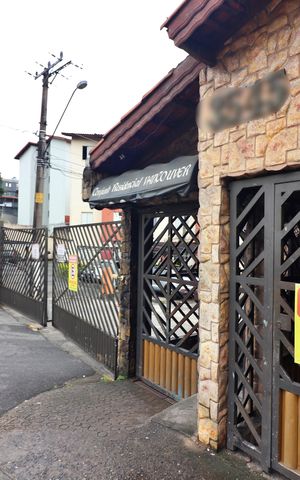 Apartamento à venda com 56m², 2 quartos e 1 vagaFachada