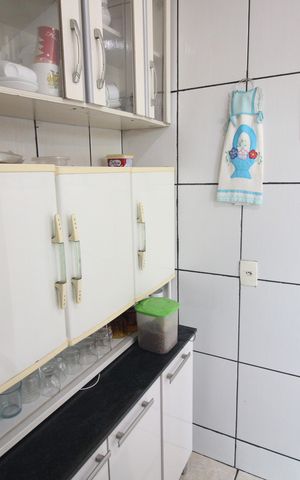 Casa à venda com 200m², 3 quartos e 3 vagasCozinha e Área de Serviço