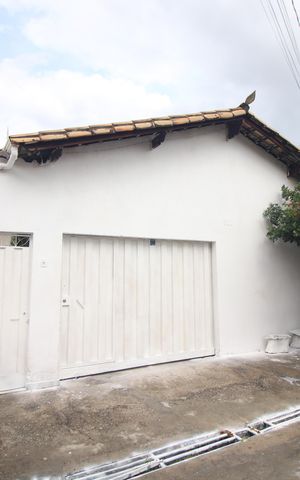 Casa à venda com 200m², 3 quartos e 3 vagasFachada