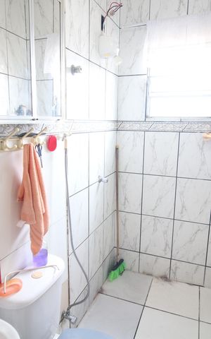 Casa à venda com 200m², 3 quartos e 3 vagasSuite Quarto 1