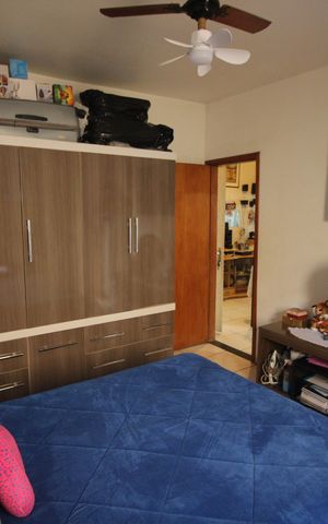 Casa à venda com 200m², 3 quartos e 3 vagasQuarto 3