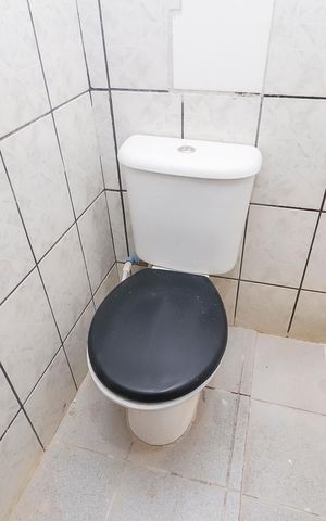 Casa à venda com 98m², 1 quarto e sem vagaBanheiro