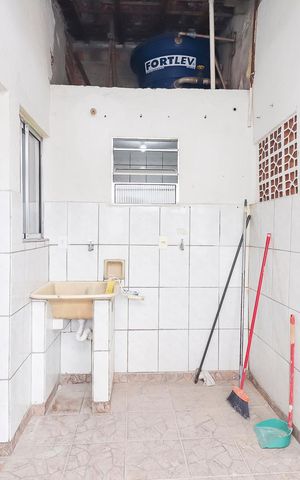 Casa à venda com 98m², 1 quarto e sem vagaÁrea de Serviço