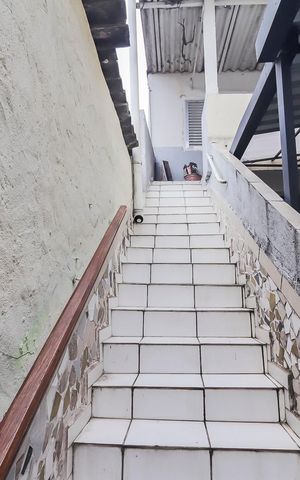 Casa à venda com 98m², 1 quarto e sem vagaEscada