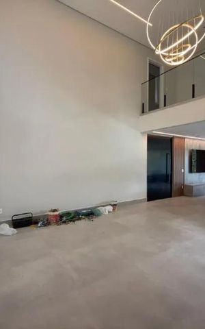 Casa para alugar com 360m², 4 quartos e 5 vagas