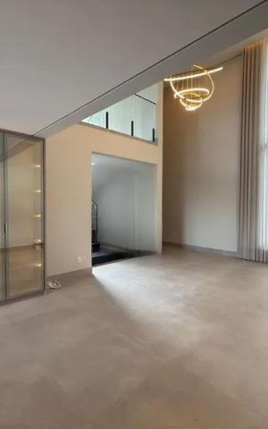 Casa para alugar com 360m², 4 quartos e 5 vagas