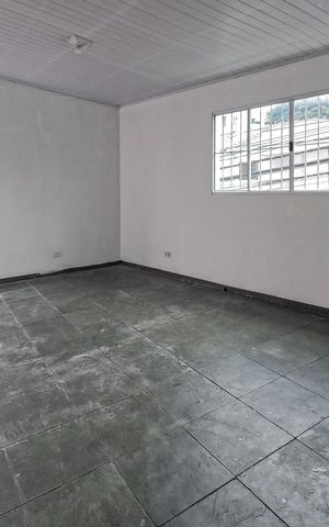 Casa à venda com 132m², 3 quartos e 5 vagas