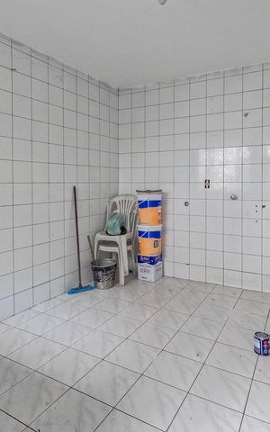 Casa à venda com 132m², 3 quartos e 5 vagas