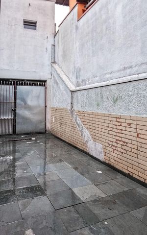 Casa à venda com 132m², 3 quartos e 5 vagas