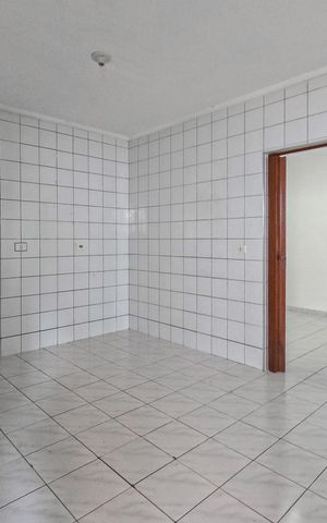 Casa à venda com 132m², 3 quartos e 5 vagas