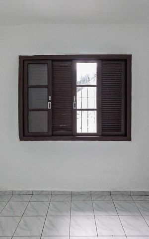 Casa à venda com 132m², 3 quartos e 5 vagas