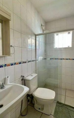 Casa para alugar com 220m², 5 quartos e 4 vagas Casa para alugar com 220m², 5 quartos e 4 vagasBanheiro de serviço