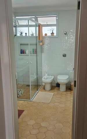 Apartamento à venda com 99m², 2 quartos e 1 vaga Apartamento à venda com 99m², 2 quartos e 1 vagaBanheiro