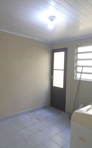 Casa à venda com 120m², 3 quartos e 2 vagasLavanderia