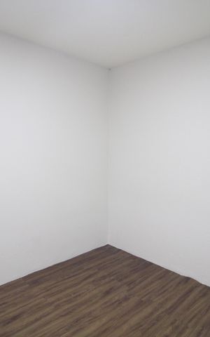 Casa à venda com 120m², 3 quartos e 2 vagasSuíte