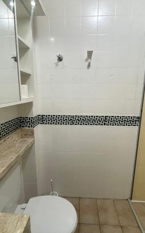 Apartamento para alugar com 65m², 2 quartos e sem vaga Apartamento para alugar com 65m², 2 quartos e sem vagaBanheiro social