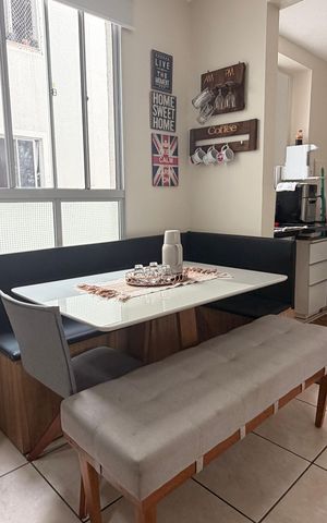 Apartamento à venda com 48m², 2 quartos e 1 vaga Apartamento à venda com 48m², 2 quartos e 1 vagaSala de Jantar