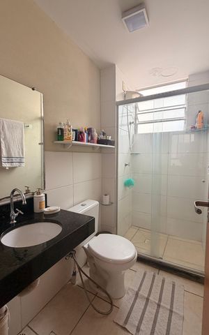 Apartamento à venda com 48m², 2 quartos e 1 vaga Apartamento à venda com 48m², 2 quartos e 1 vagaBanheiro