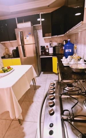 Casa à venda com 141m², 3 quartos e 2 vagas Casa à venda com 141m², 3 quartos e 2 vagasCOZINHA