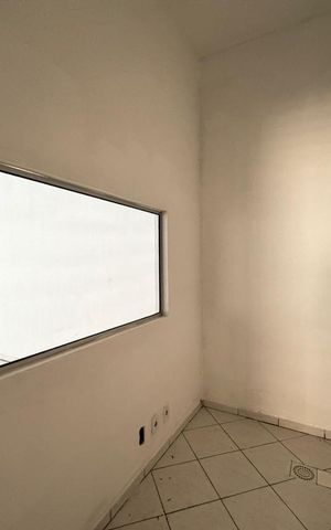 Casa para alugar com 326m², 3 quartos e 5 vagas
