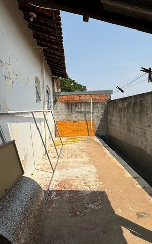 Casa para alugar com 326m², 3 quartos e 5 vagas