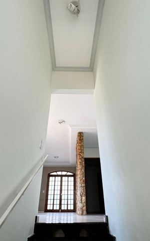 Casa para alugar com 326m², 3 quartos e 5 vagas