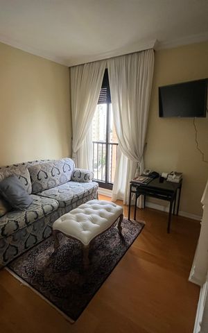 Apartamento à venda com 300m², 4 quartos e 4 vagas Apartamento à venda com 300m², 4 quartos e 4 vagasQuarto