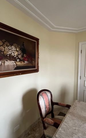 Apartamento à venda com 300m², 4 quartos e 4 vagas Apartamento à venda com 300m², 4 quartos e 4 vagasSala de jantar