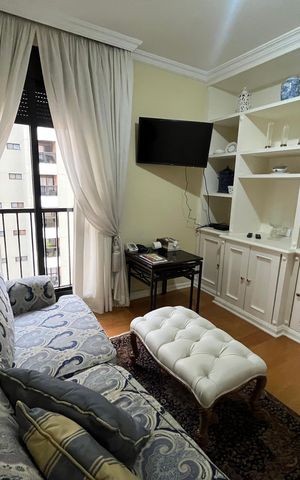 Apartamento à venda com 300m², 4 quartos e 4 vagas Apartamento à venda com 300m², 4 quartos e 4 vagasQuarto