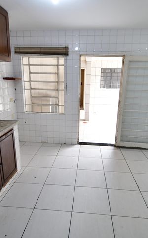 Casa à venda com 93m², 3 quartos e 2 vagasCozinha