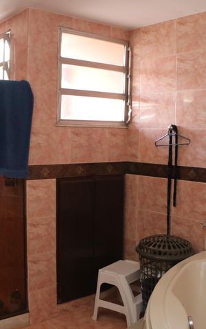 Apartamento para alugar com 178m², 3 quartos e sem vagaBanheiro da Suíte