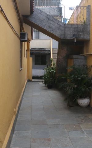 Apartamento para alugar com 178m², 3 quartos e sem vagaCorredor