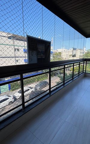 Apartamento à venda com 81m², 2 quartos e 1 vagaVaranda