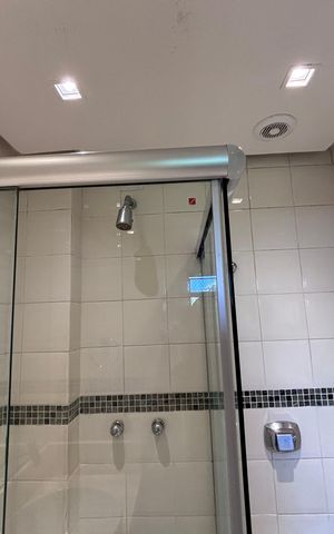 Apartamento à venda com 81m², 2 quartos e 1 vagaBanheiro do Quarto 2
