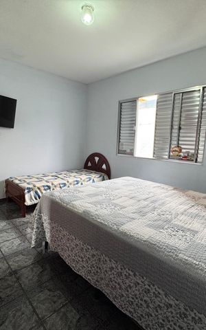 Casa à venda com 218m², 3 quartos e 2 vagas Casa à venda com 218m², 3 quartos e 2 vagasQuarto 1