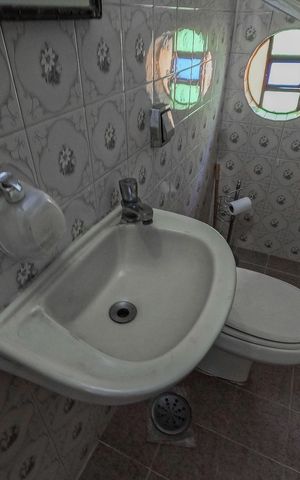 Casa à venda com 132m², 3 quartos e 4 vagas