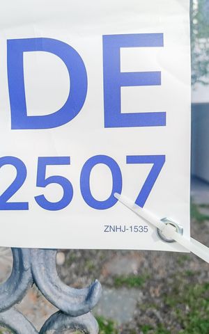 Casa à venda com 132m², 3 quartos e 4 vagas