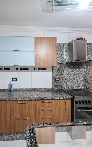 Casa à venda com 132m², 3 quartos e 4 vagas