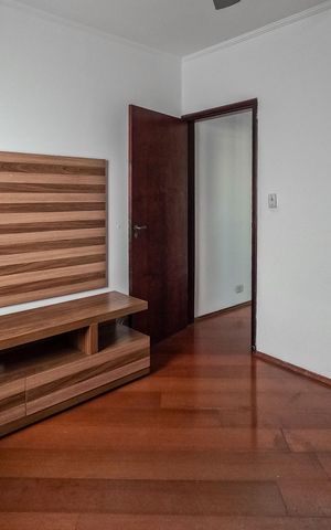 Casa à venda com 132m², 3 quartos e 4 vagas