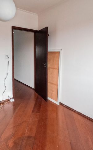 Casa à venda com 132m², 3 quartos e 4 vagas