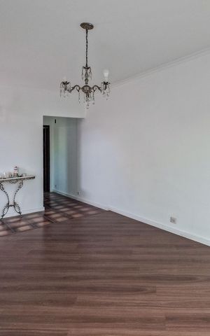 Casa à venda com 132m², 3 quartos e 4 vagas